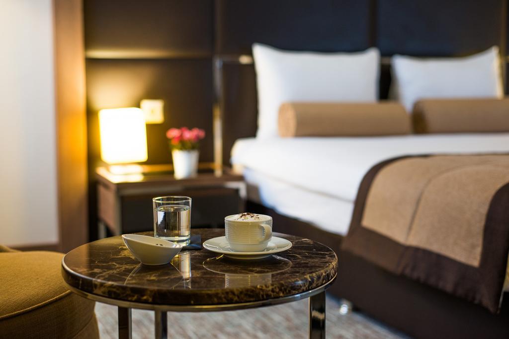 Inside Hotel Sisli Стамбул Экстерьер фото