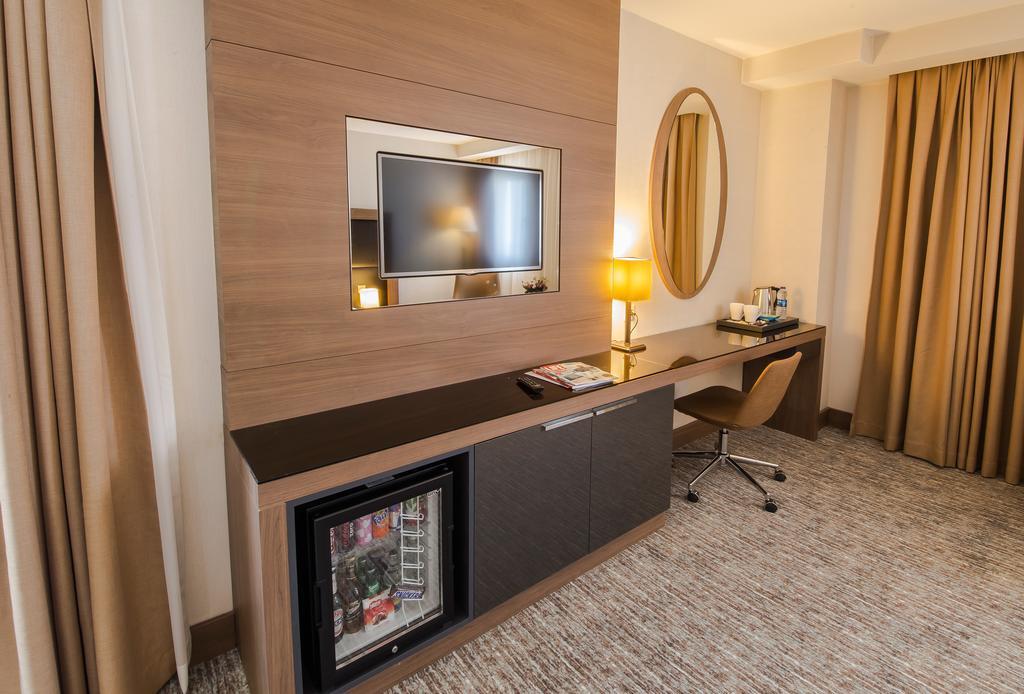 Inside Hotel Sisli Стамбул Экстерьер фото