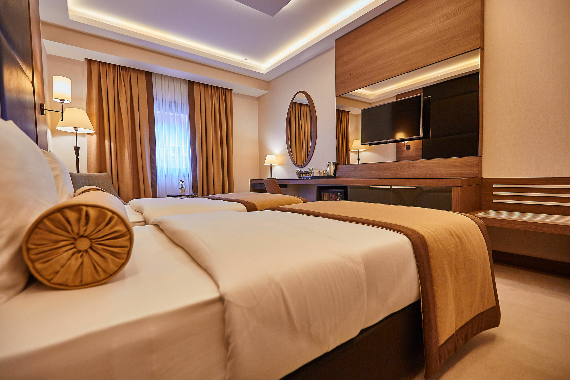 Inside Hotel Sisli Стамбул Экстерьер фото